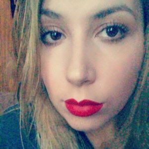 Meet your Posher, Fernanda